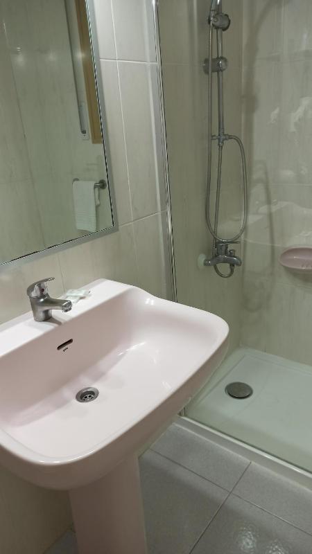 One-Bedroom Apartment image 2