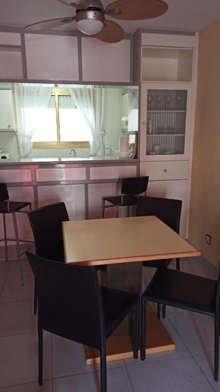 One-Bedroom Apartment image 3
