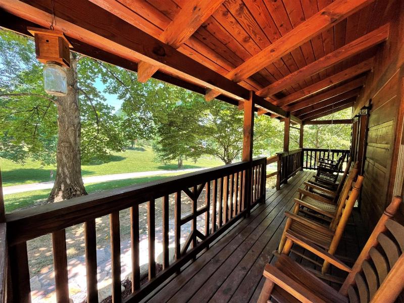 Two-Bedroom House image 3