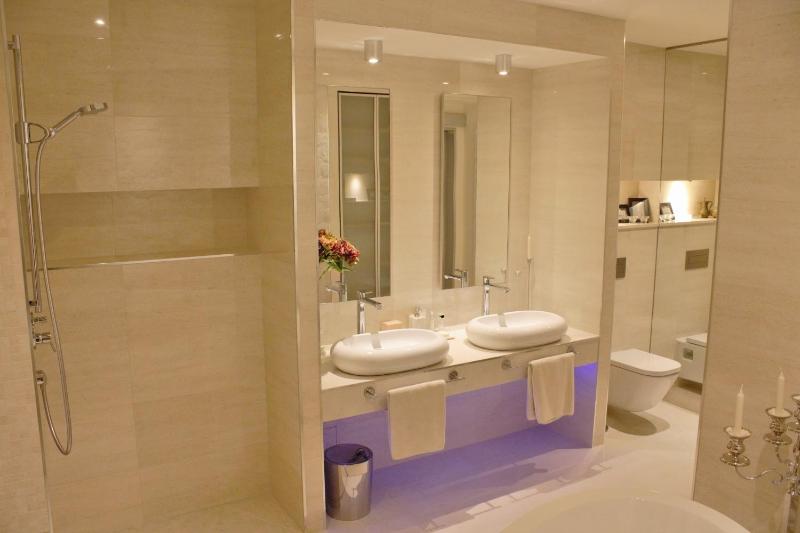 Duplex Three-Bedroom Apartment with Terrace and Sea View image 2