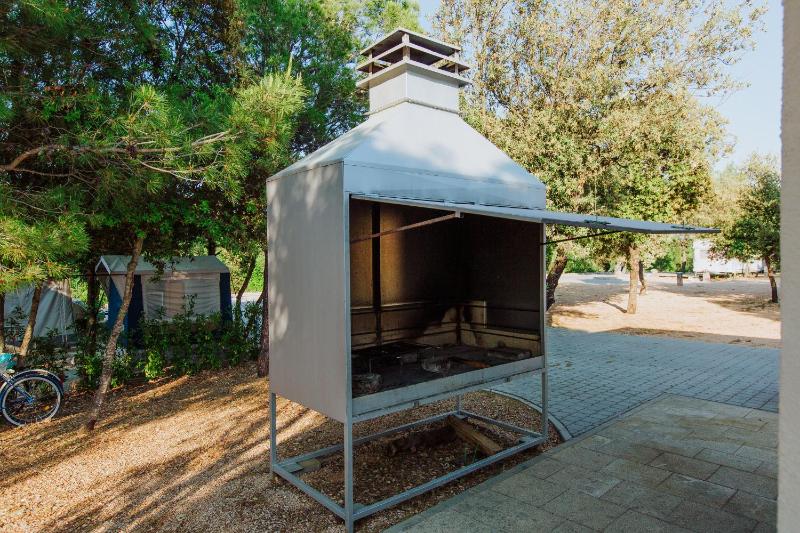 Camping Park Soline Glamping Family Tent - image 14