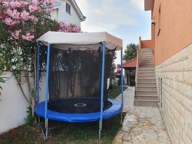 Apartment with Garden View image 1
