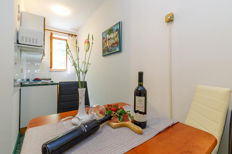 Apartment with Balcony image 3