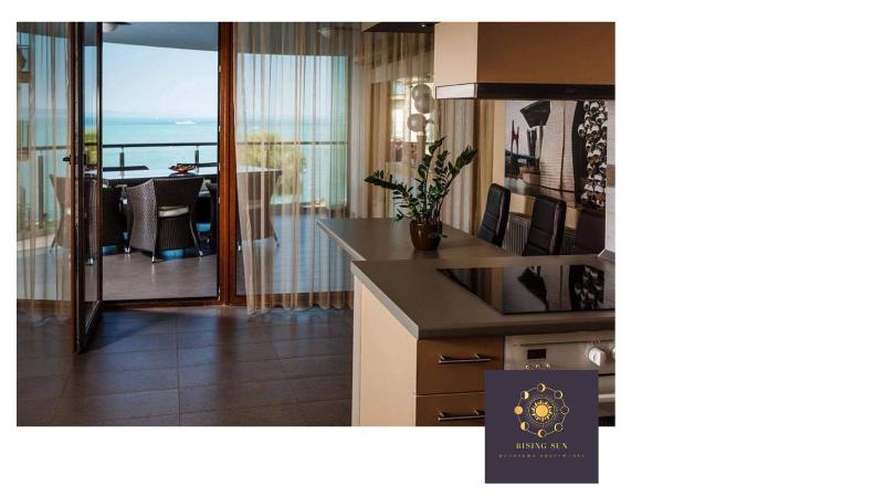 Rising Sun Panorama Apartman I Images