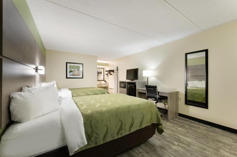 Double Room with Two Double Beds - Non-Smoking image 2