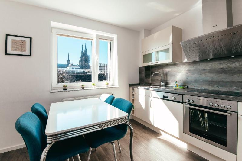 Apartment with 2 Bedrooms image 1