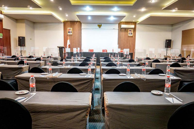 Andelir Hotel Simpang Lima Semarang - image 19