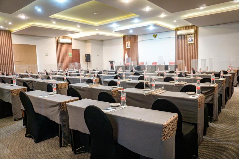 Andelir Hotel Simpang Lima Semarang - image 11