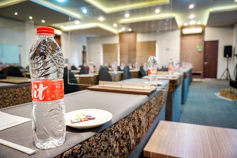 Andelir Hotel Simpang Lima Semarang - image 26