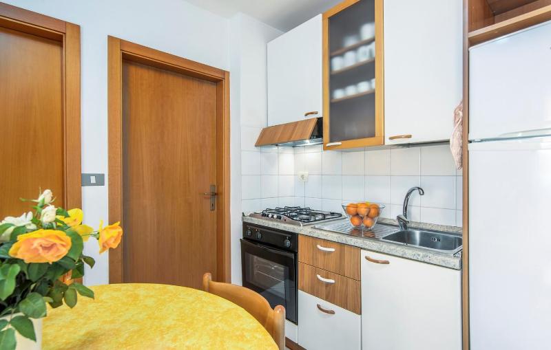 Apartment Batana - image 11
