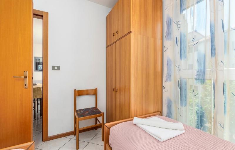 Apartment Batana - image 7