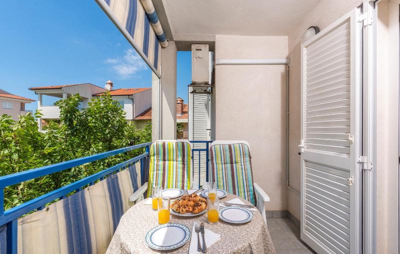 Apartment Batana - image 18