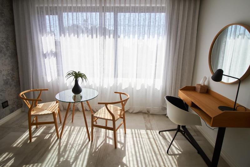 Central Beach Villas - image 4