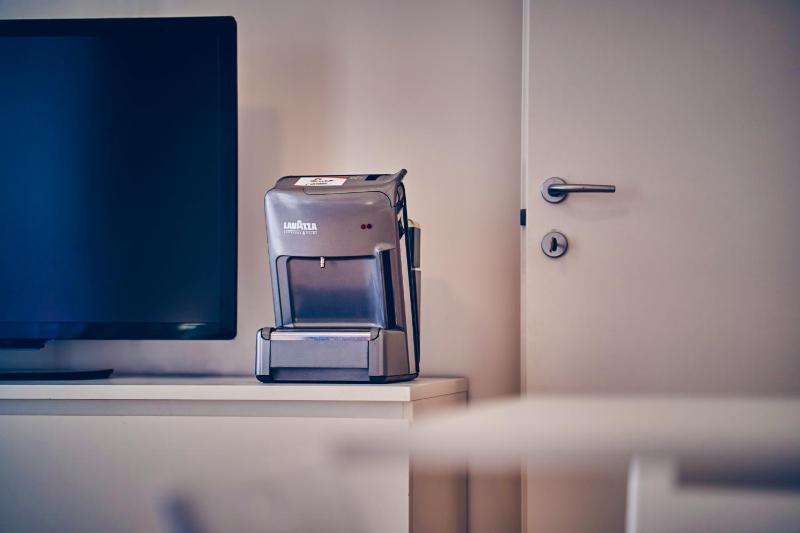 Travelershome 7Metri Ciampino GuestHouse - image 8