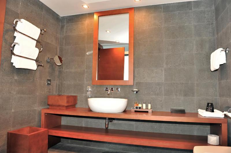 Penthouse Grand Suite image 3