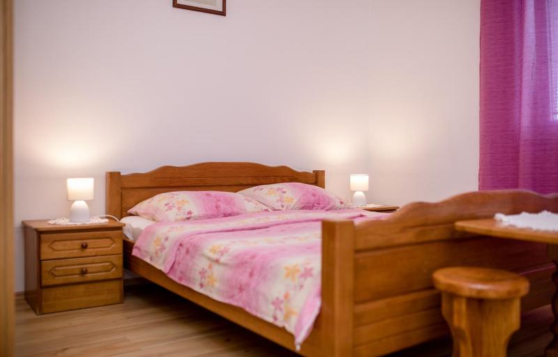 Double Room with Sea View image 3