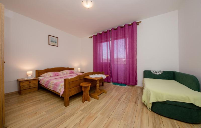 Double Room with Sea View image 2