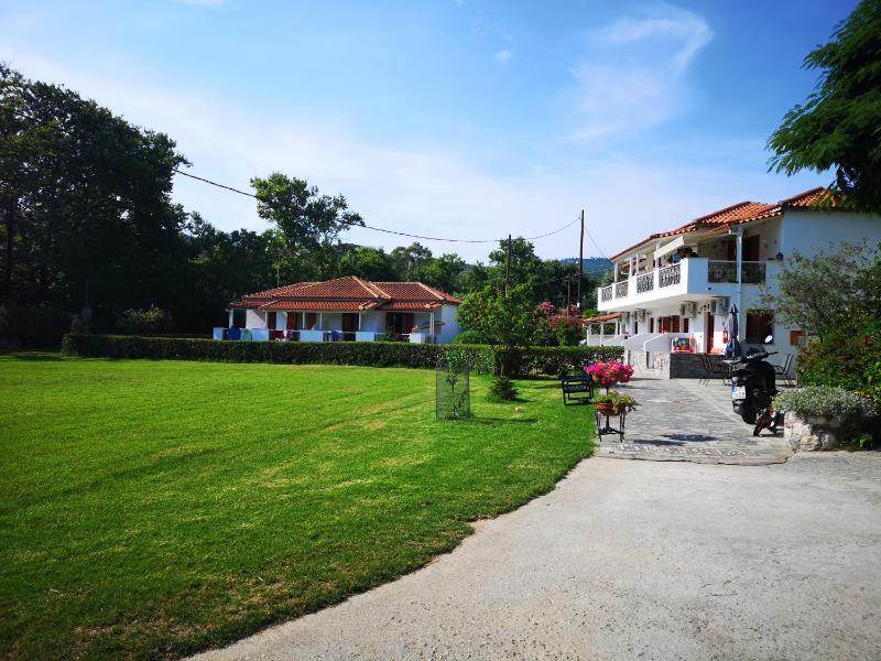 Drosia apartments - image 1