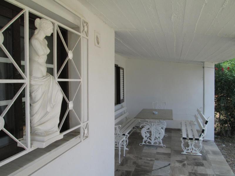 Family bungalow with Sea View image 4