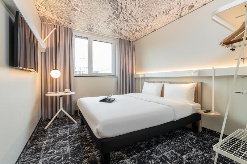 ibis Duesseldorf Airport - image 46