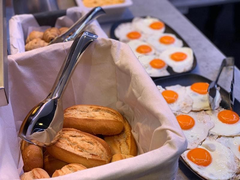 Smart Hotel Budapest - image 10
