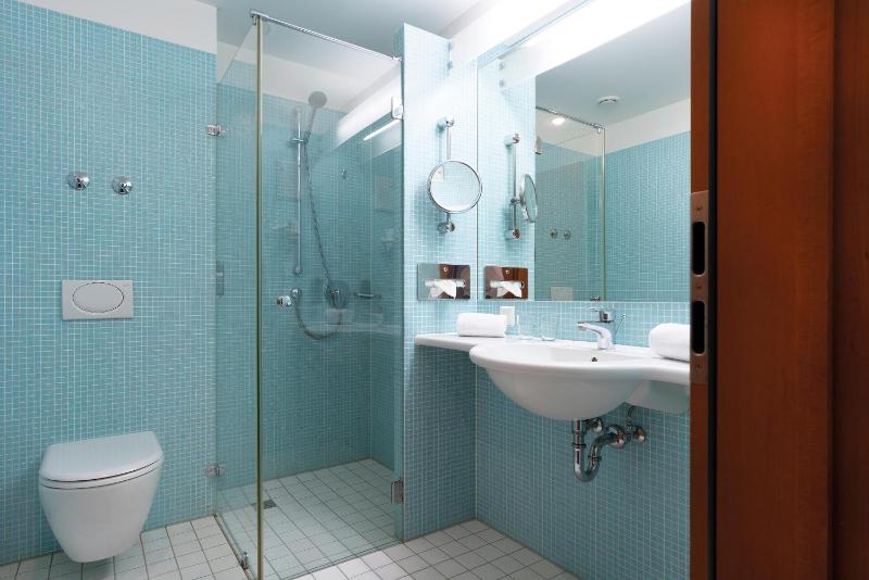 Suite image 2