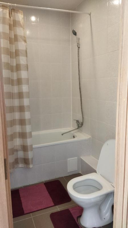One-Bedroom Suite image 2