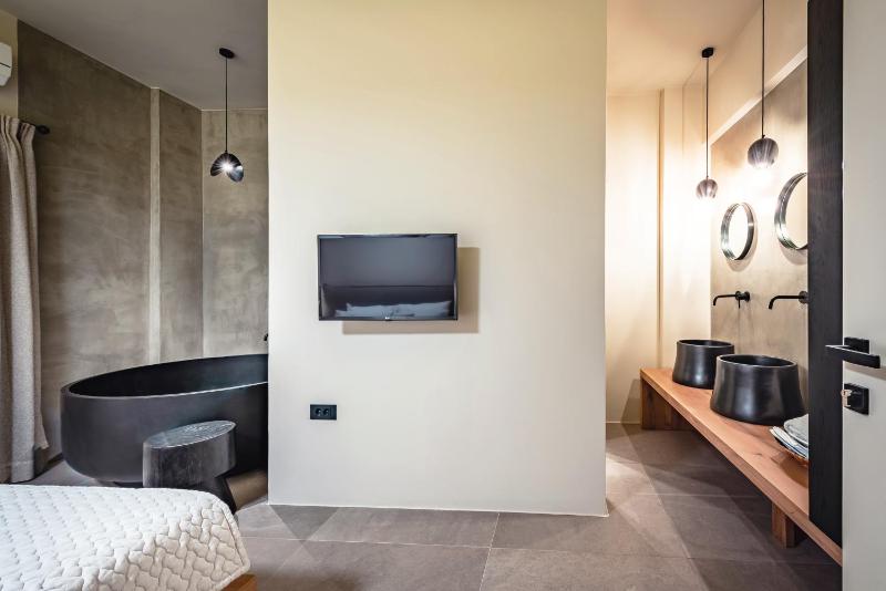 Junior Suite image 1
