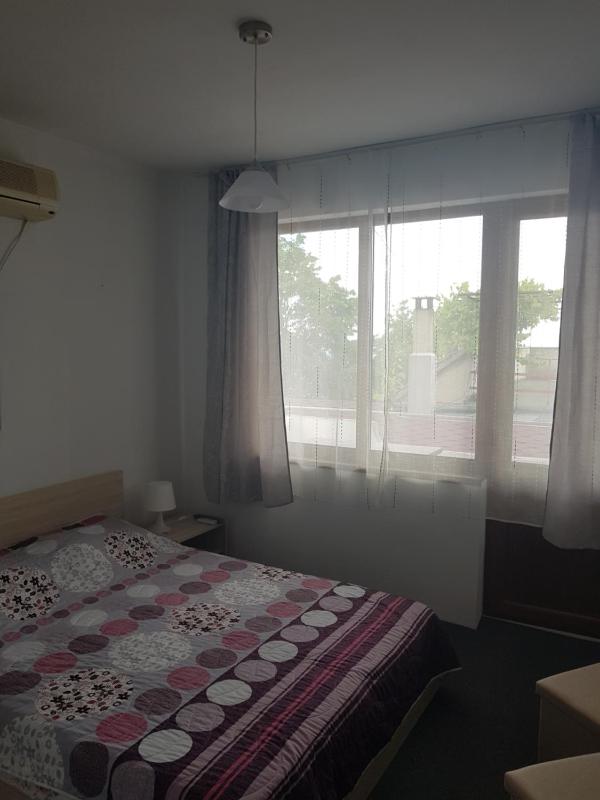Apartment image 2