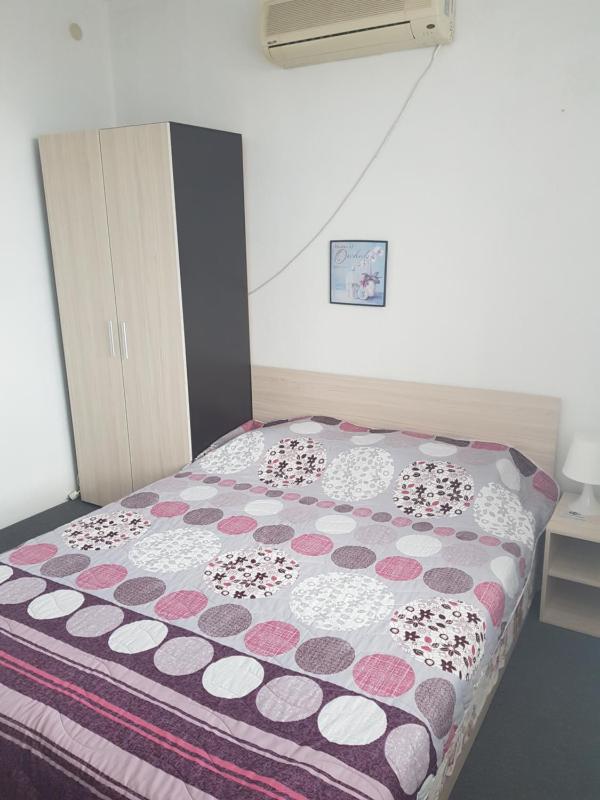 Apartment image 3