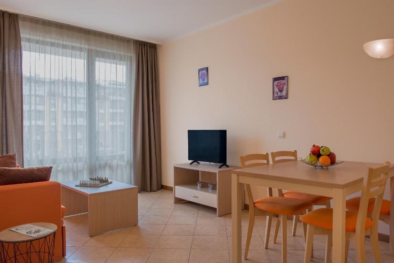 Royal Sun Apartments - image 19