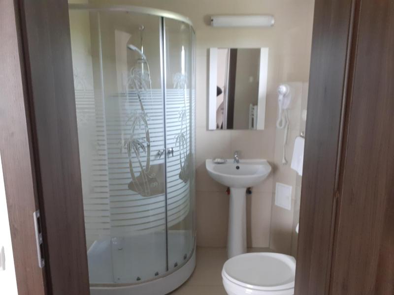 Queen Room with Garden View image 1
