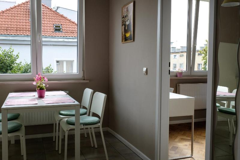 Victus Apartamenty Kamienica Grottgera by Noclegi Renters - image 21
