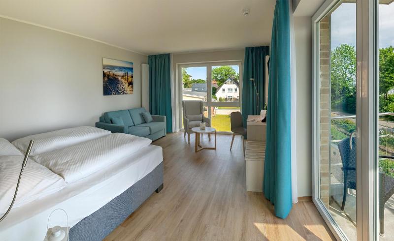 Superior Double Room image 3