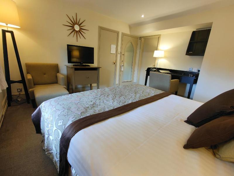 Cottage Double Room image 4