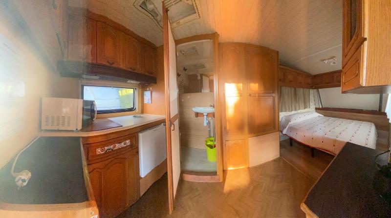 Caravan image 2