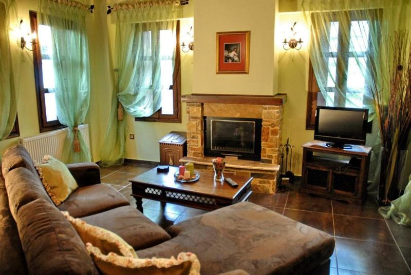Junior Suite with Spa Bath image 4