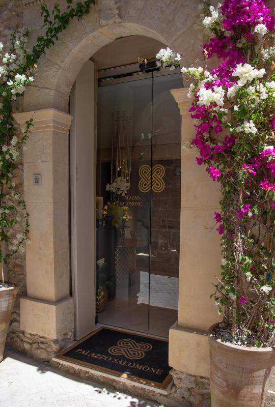 Palazzo Salomone - image 36