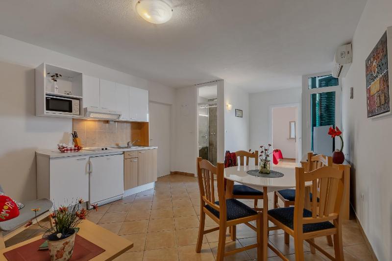 Apartments Vranjes - image 46