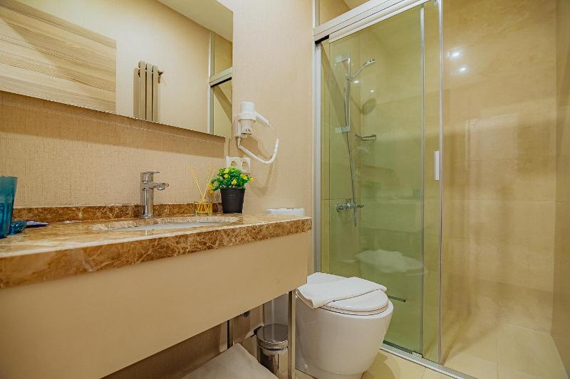 Presidential Suite image 2