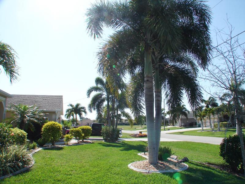 Still Waters SW Cape - waterfront private home locally owned & managed fair & honest pricing - image 23