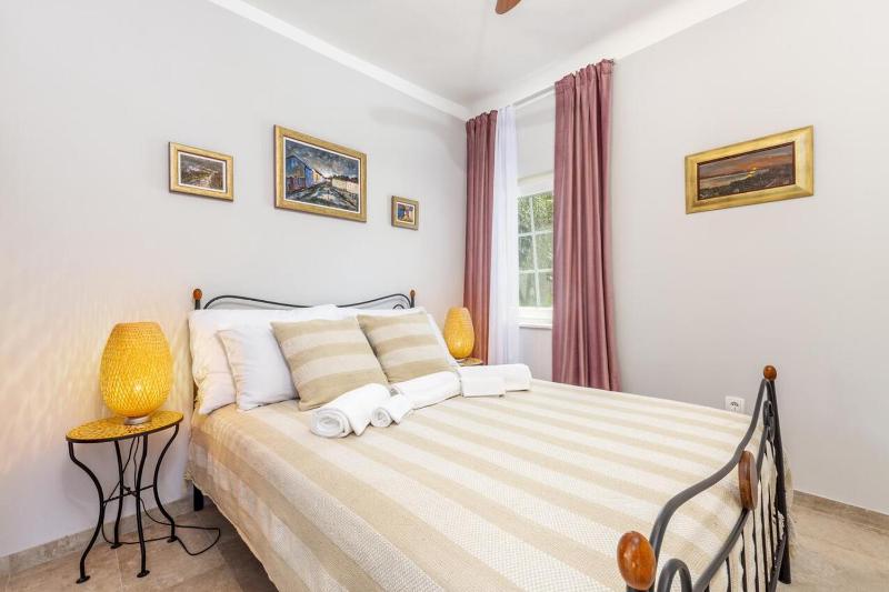 Two-Bedroom Apartment with Terrace image 1