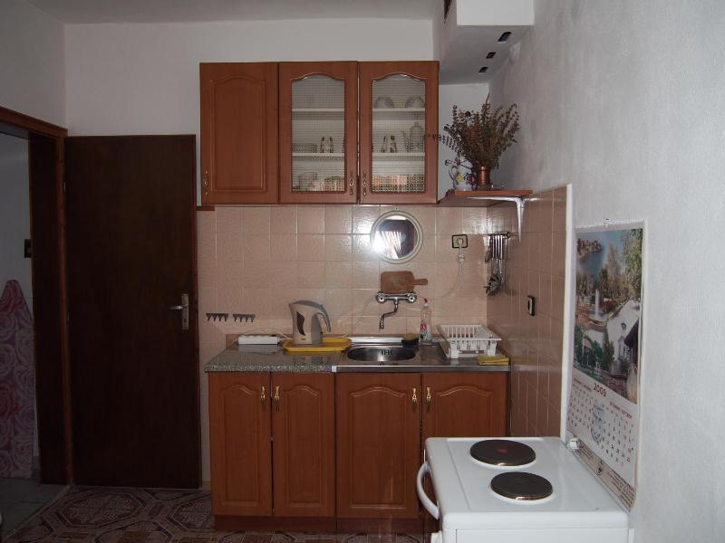 Keni Guest House - image 13
