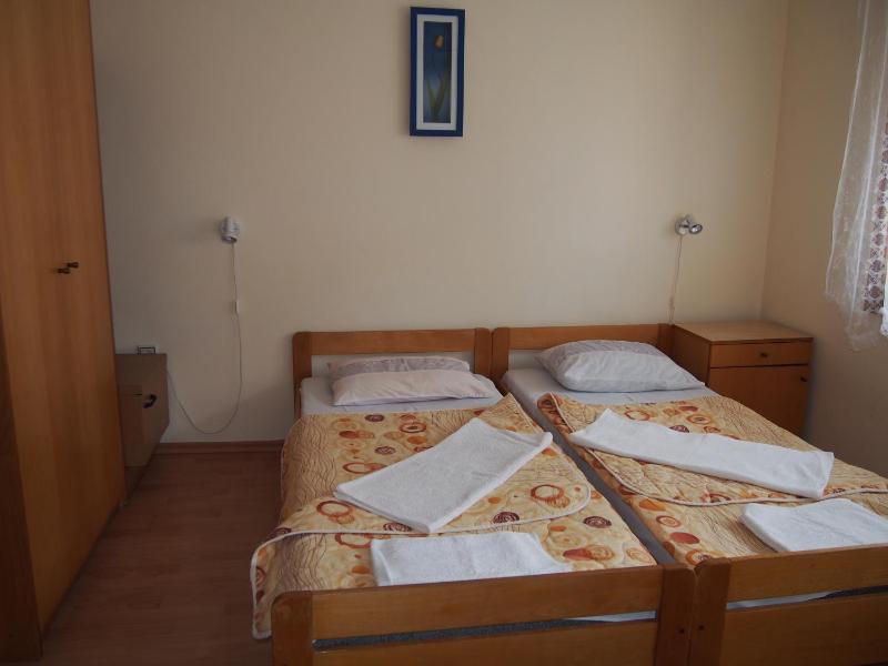 Keni Guest House - image 19