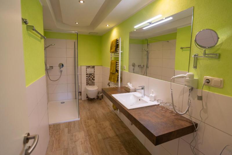 Deluxe Junior Suite image 3