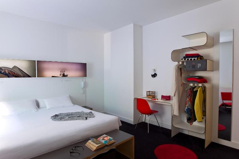 Superior Double Room image 2