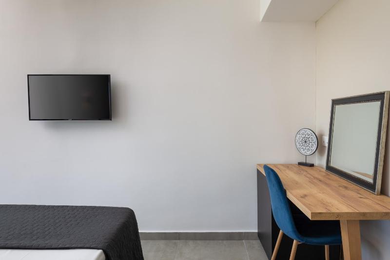 Superior Room with Sea View image 4