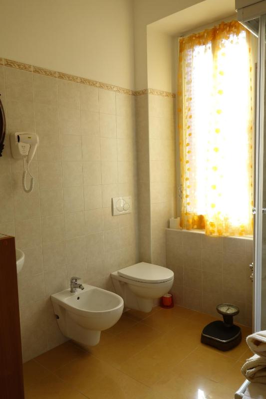 Superior Double Room image 3