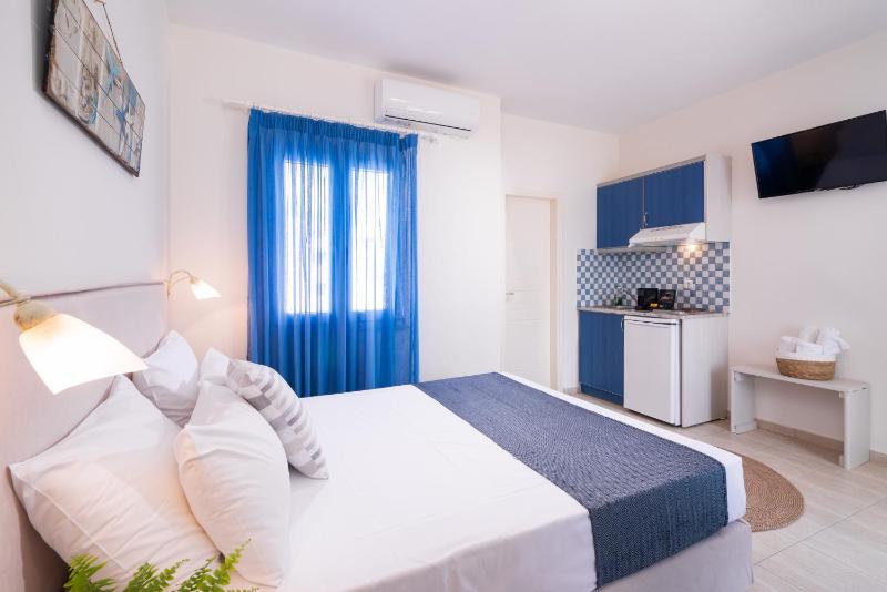 Superior Double Room image 4
