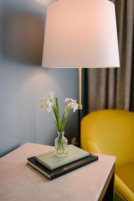 Deluxe Single Room image 2